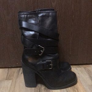 Jessica Simpson boots